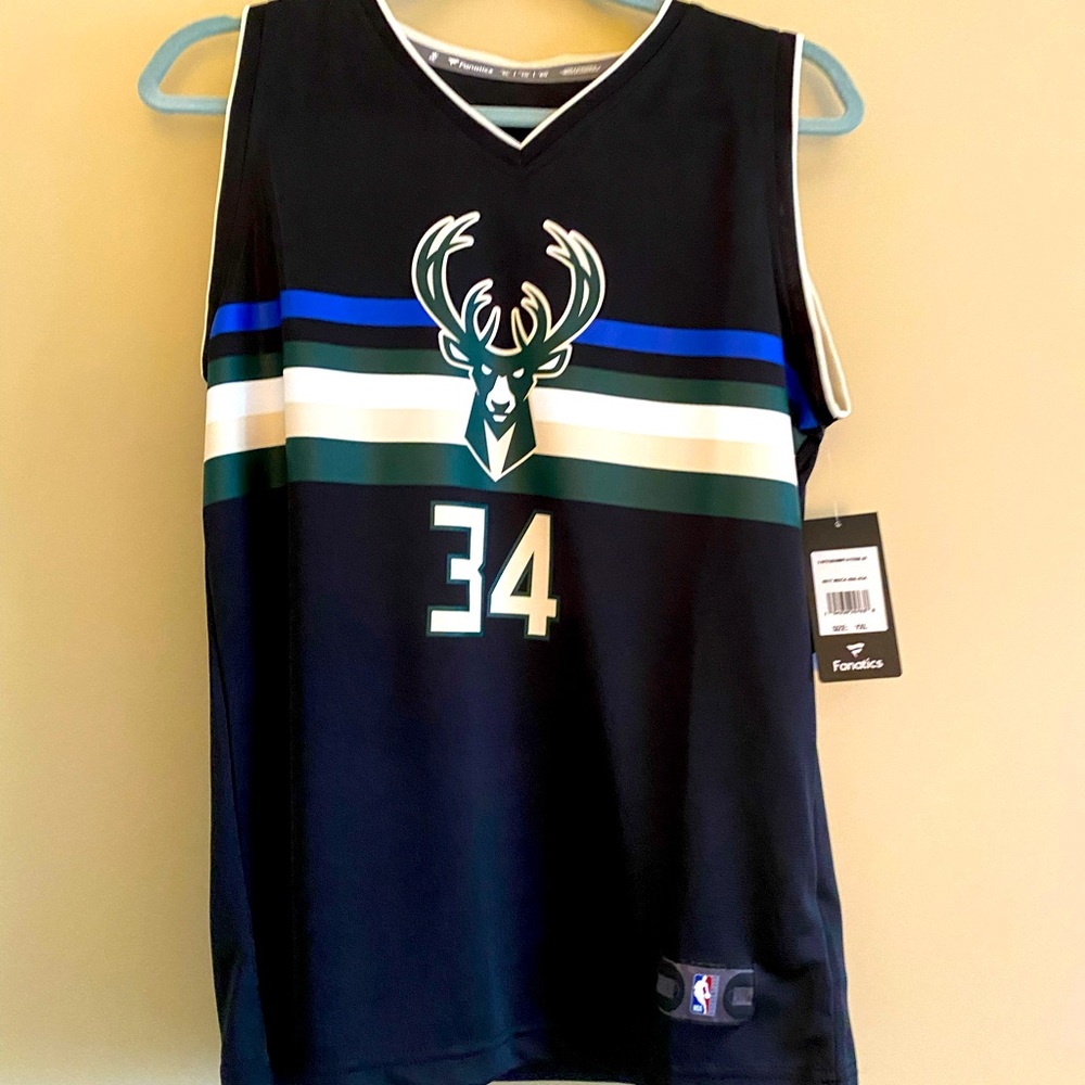 NEW Milwaukee Bucks Giannis Antetokounmpo Jersey